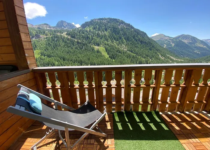 Centre Station Luxueux 2 Pieces, Vue Panoramique Plein Sud, Terrasse, Parking Prestations Haut De Gamme, Spa, Piscine, Jacuzzi, Hammam