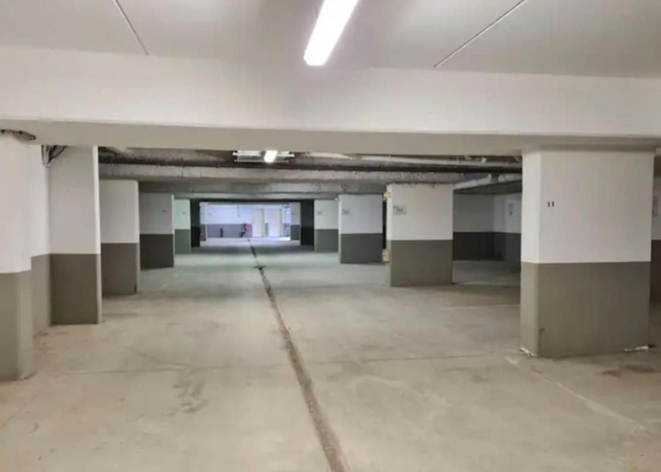 Centre Station Luxueux 2 Pieces, Vue Panoramique Plein Sud, Terrasse, Parking Prestations De Gamme Apartamento Isola