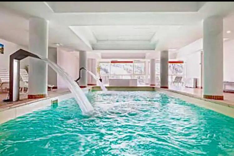 Centre Station Luxueux 2 Pieces, Vue Panoramique Plein Sud, Terrasse, Parking Prestations Haut De Gamme, Spa, Piscine, Jacuzzi, Hammam *